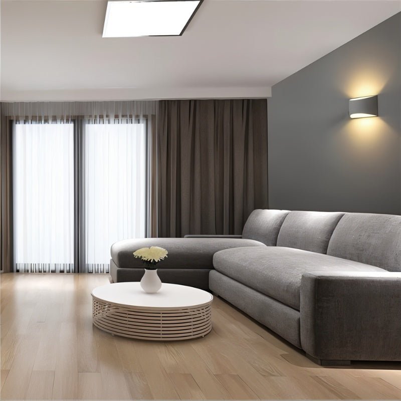 Kirta Wall Lamp