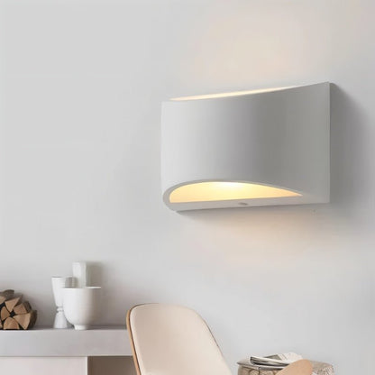 Kirta Wall Lamp