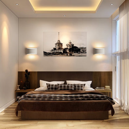 Kirta Wall Lamp