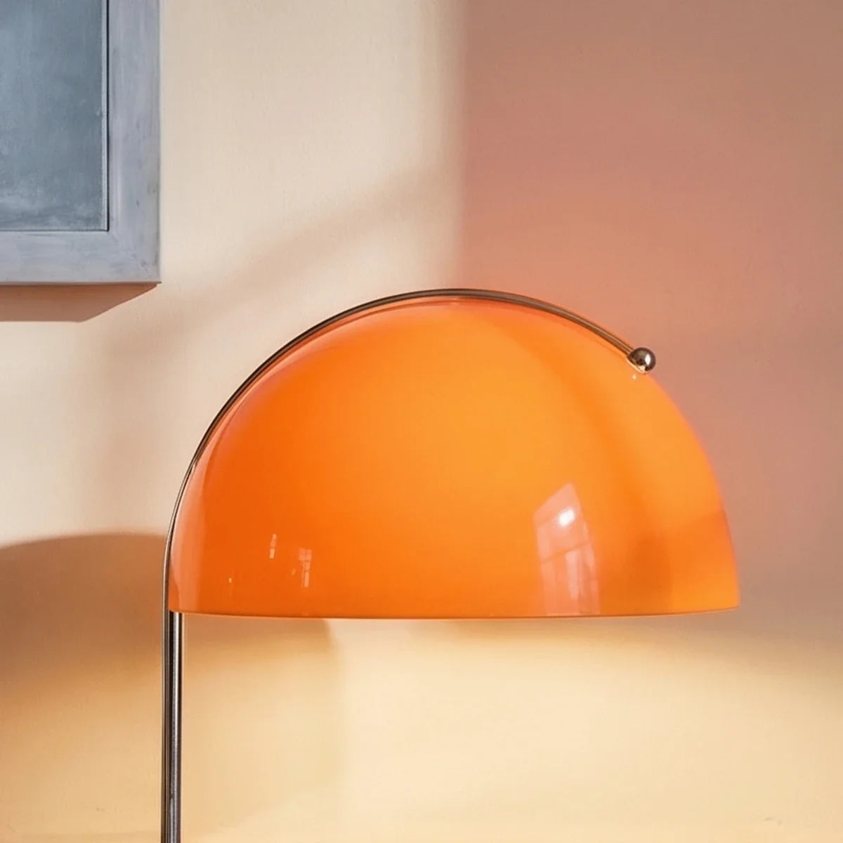 Kranos Table Lamp