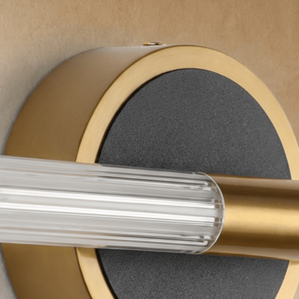 Lacto Wall Lamp