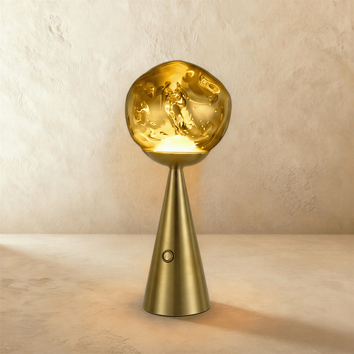 Lava Table Lamp