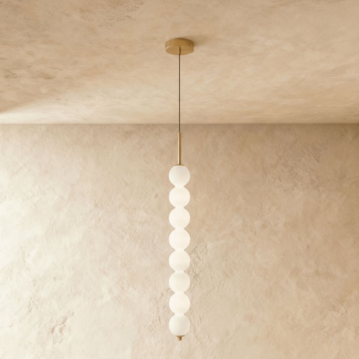 Lavan Pendant Light