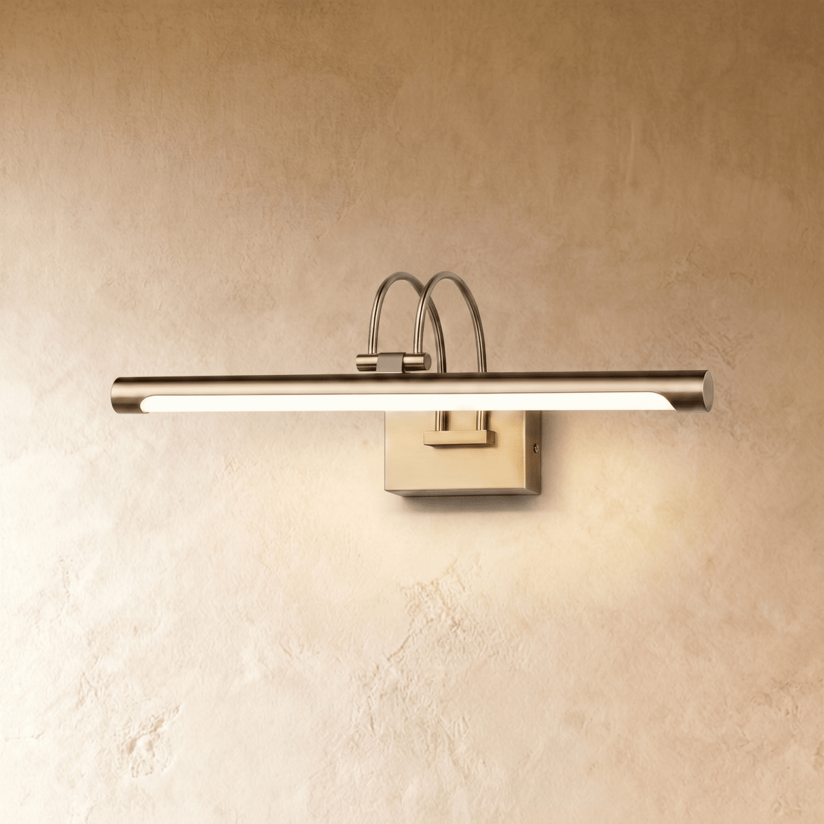 Lazova Wall Lamp