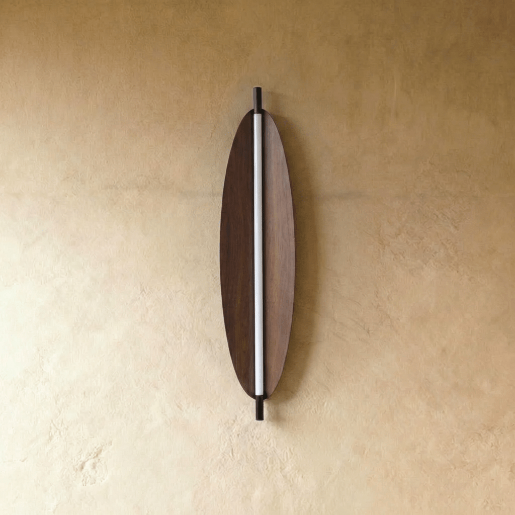 Leveo Wall Lamp
