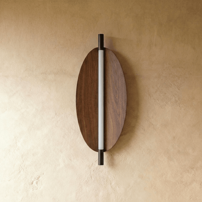 Leveo Wall Lamp