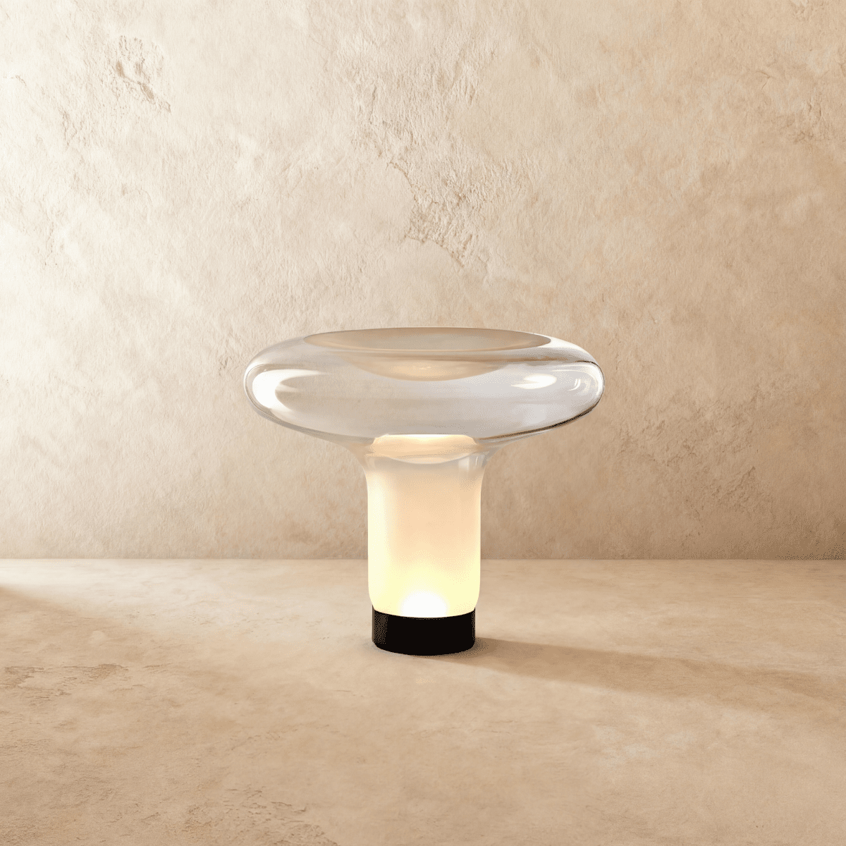 Lindeza Table Lamp