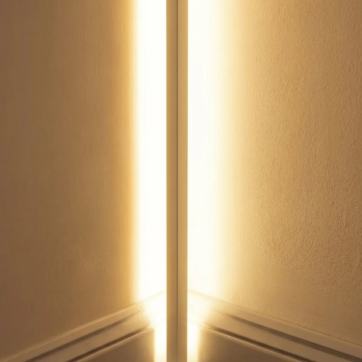 Linear Floor Lamp