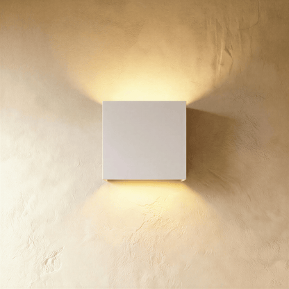 Lior Wall Lamp