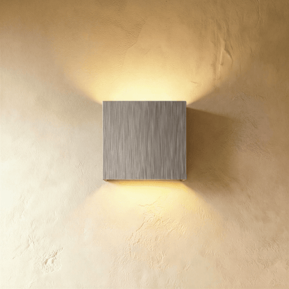 Lior Wall Lamp