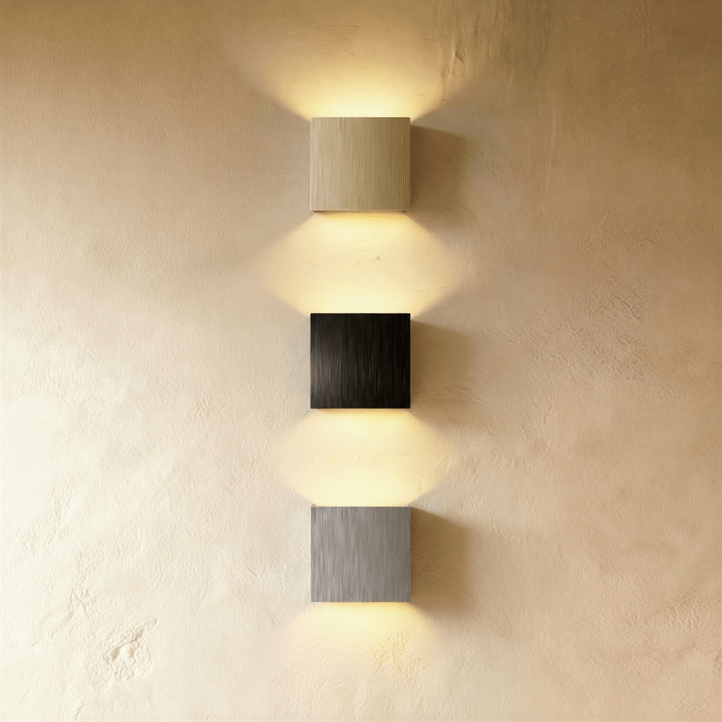 Lior Wall Lamp