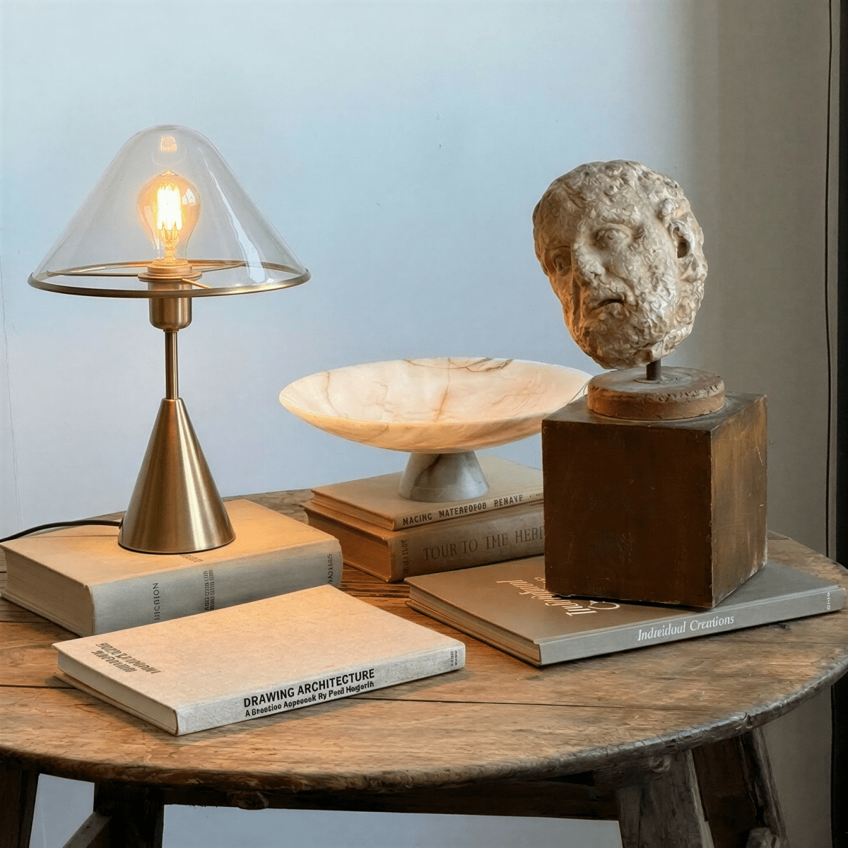 Lucen Table Lamp