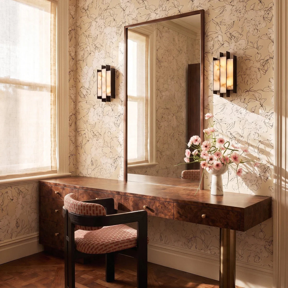 Luvor Wall Lamp