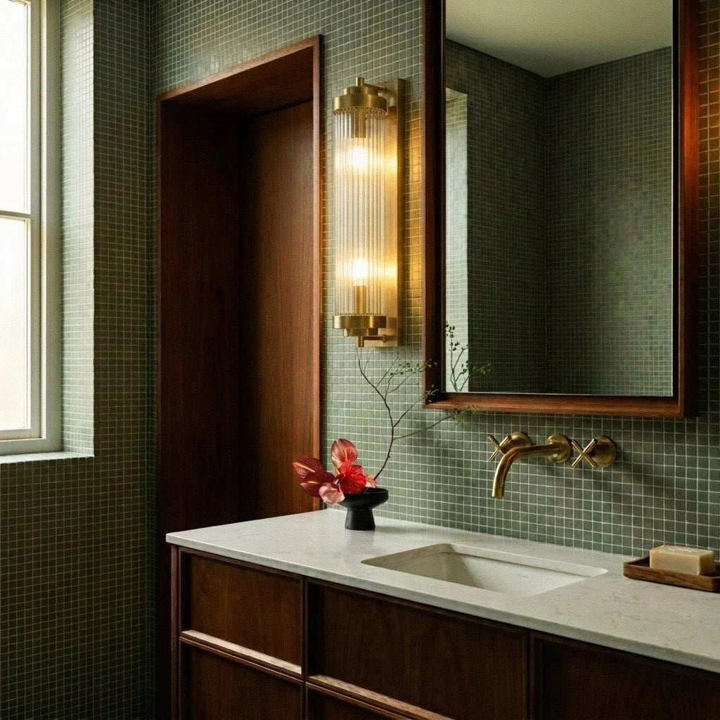 Luxor Wall Lamp