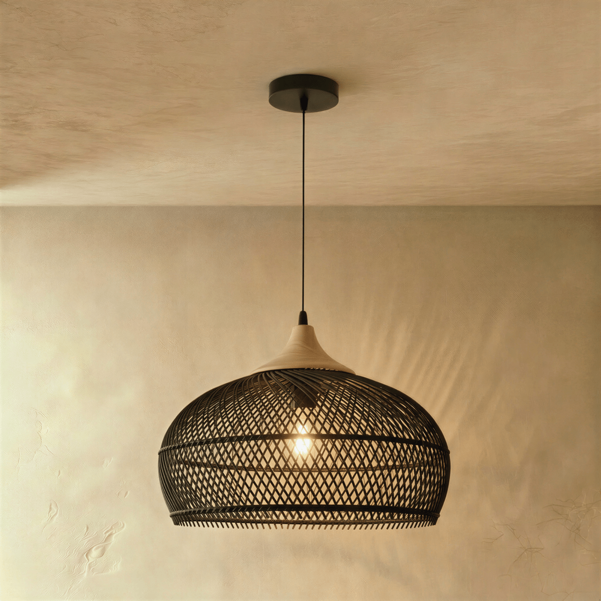 Lychnos Pendant Light
