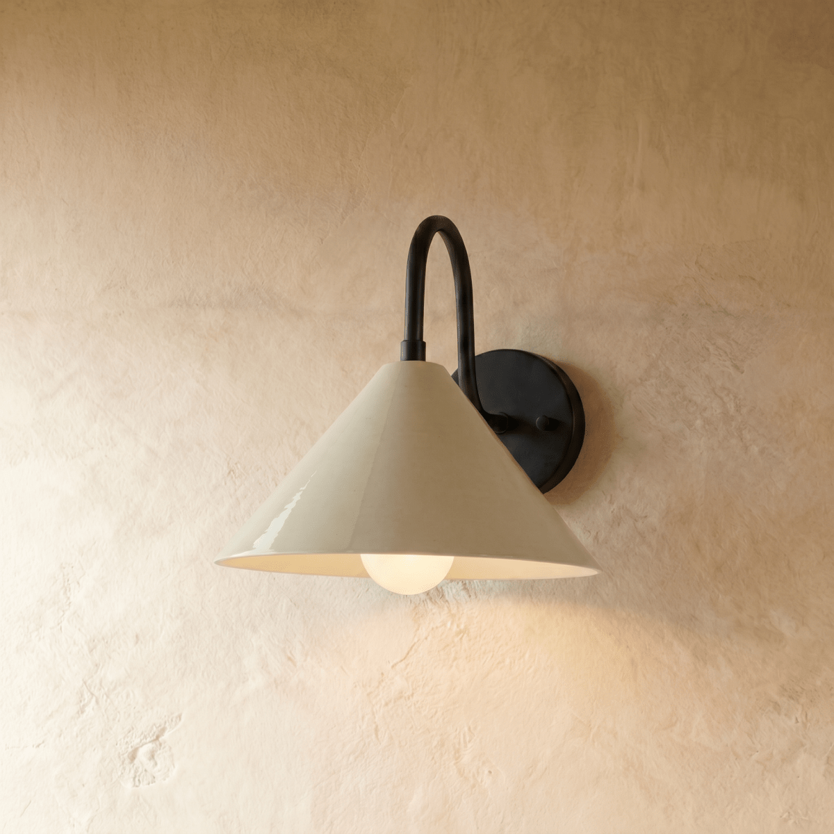 Mariel Wall Lamp