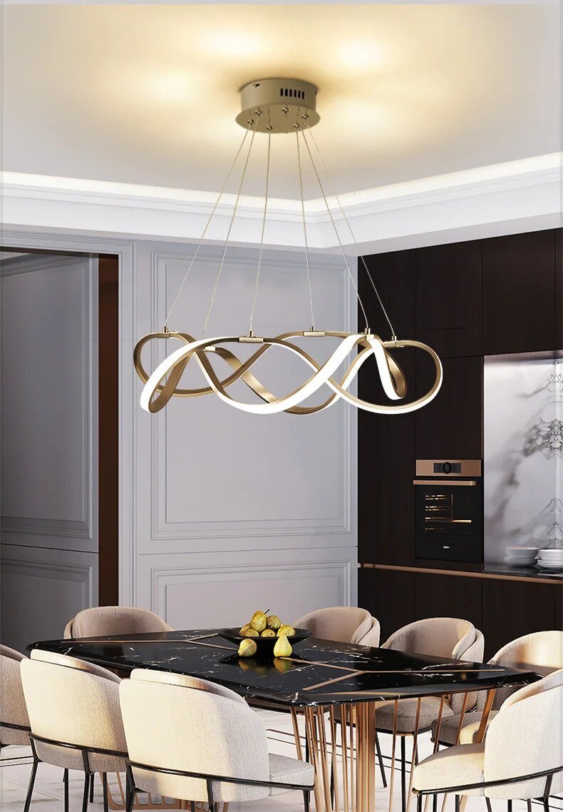 Mariquita Chandelier