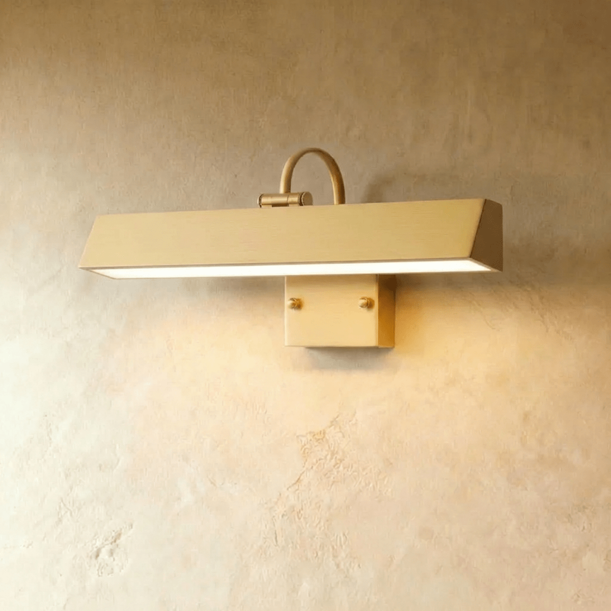 Mayim Outdoor Wall Lamp