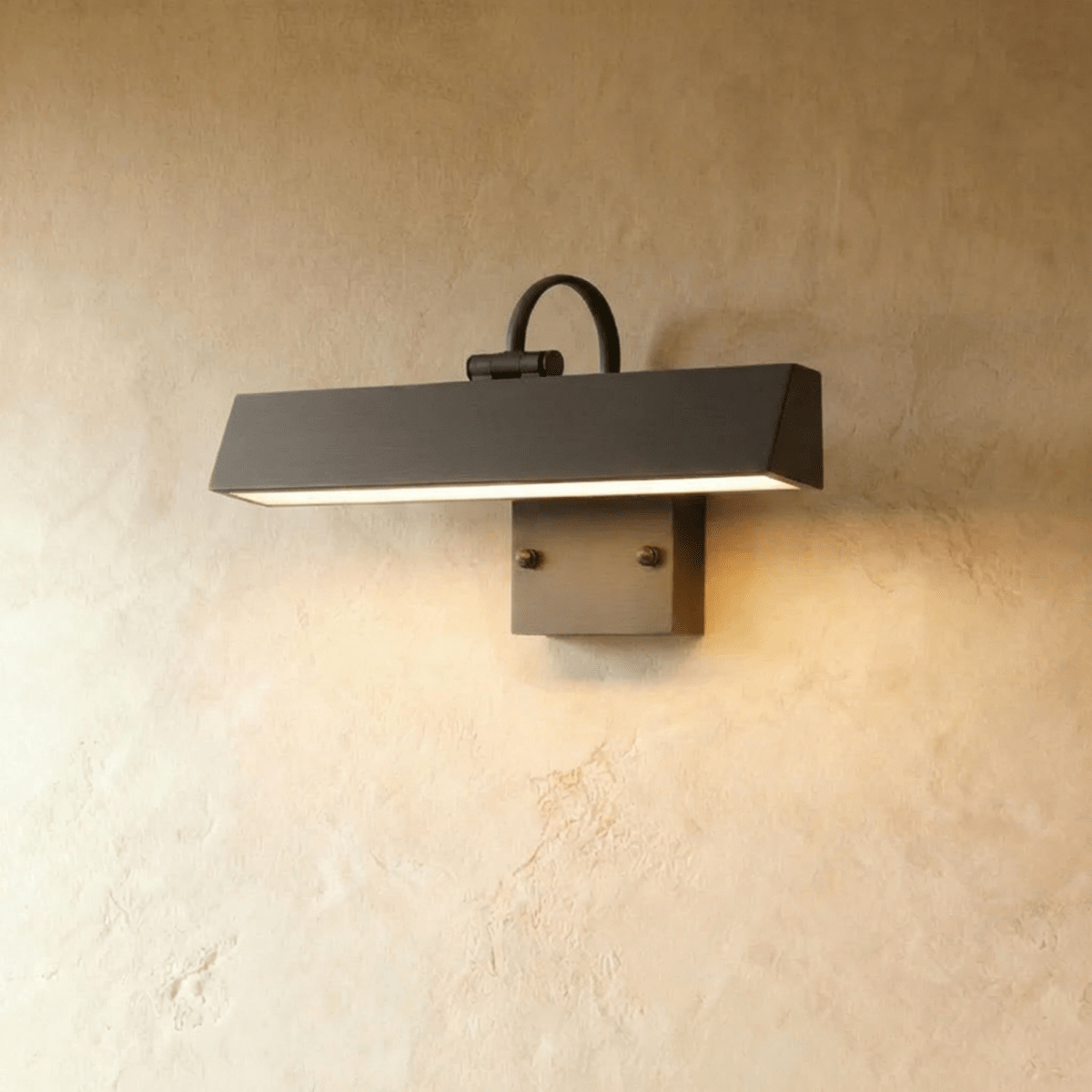 Mayim Outdoor Wall Lamp