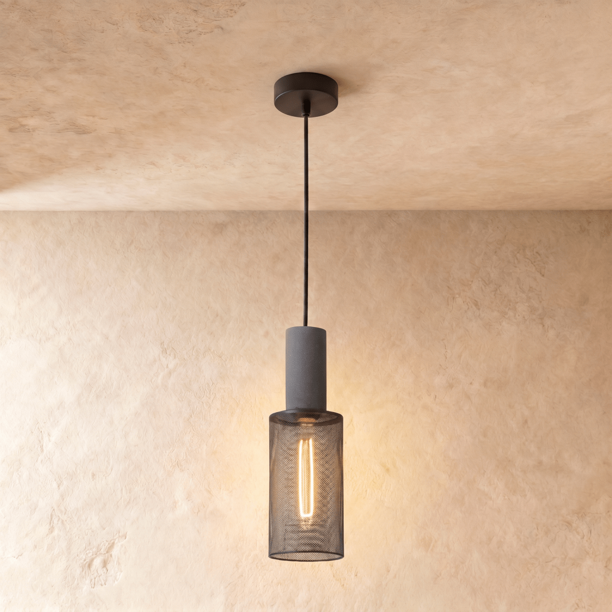 Mehora Pendant Light