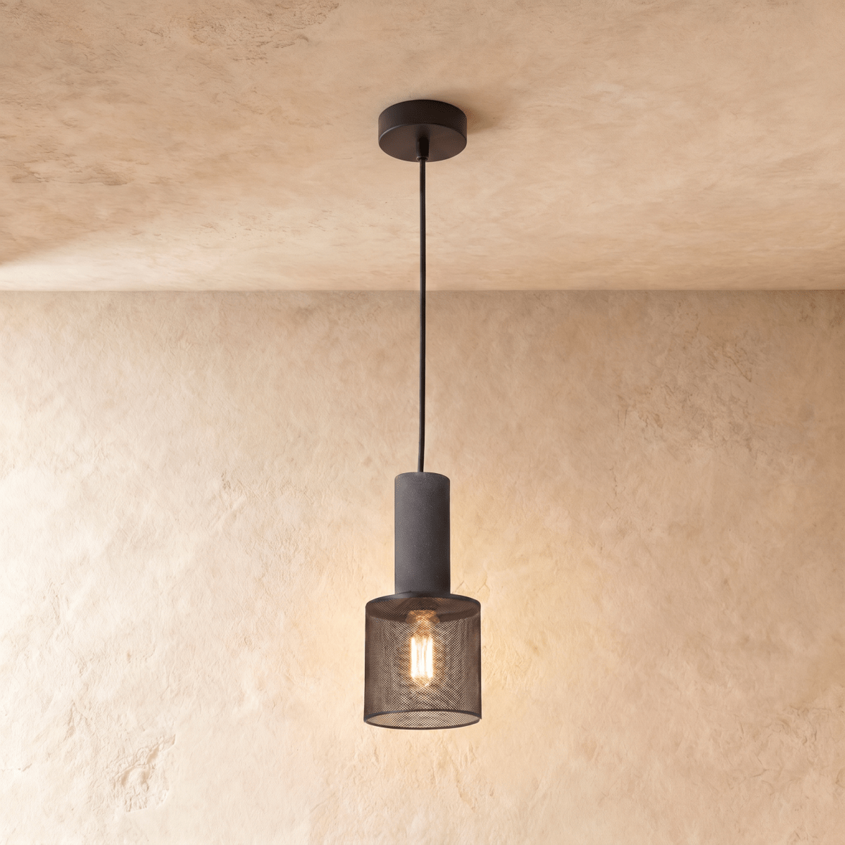 Mehora Pendant Light