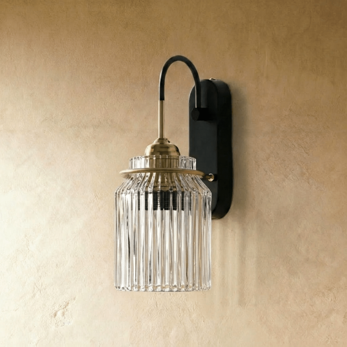 Milto Wall Lamp