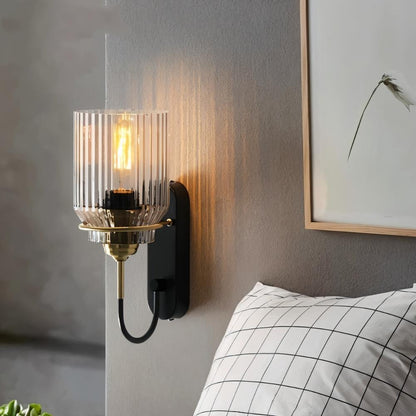 Milto Wall Lamp