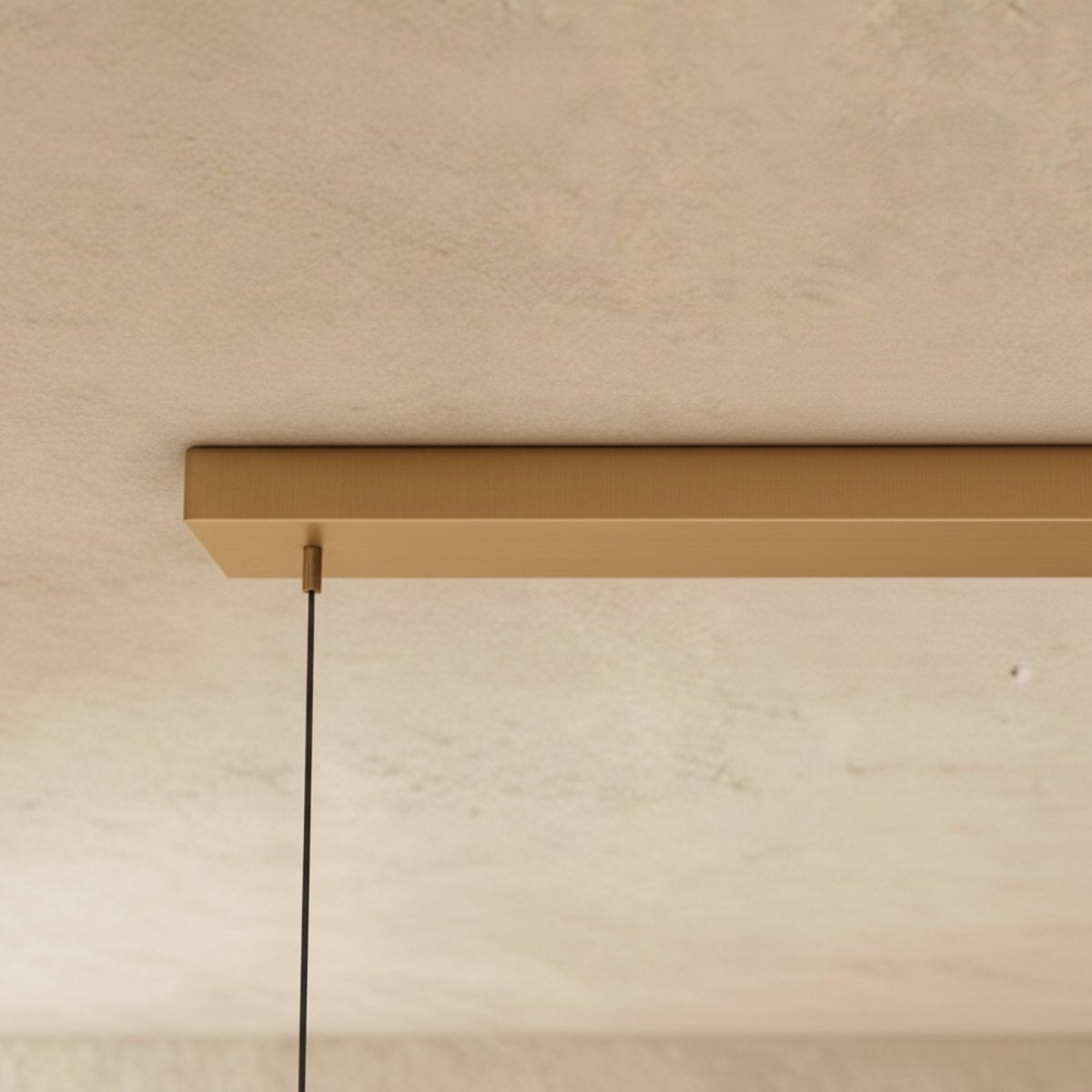 Munira Chandelier