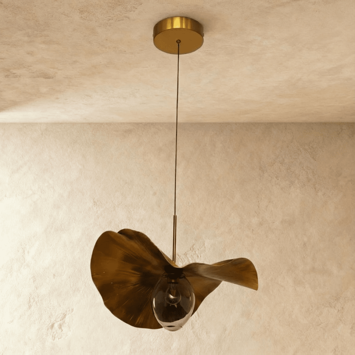 Nirtu Pendant Light