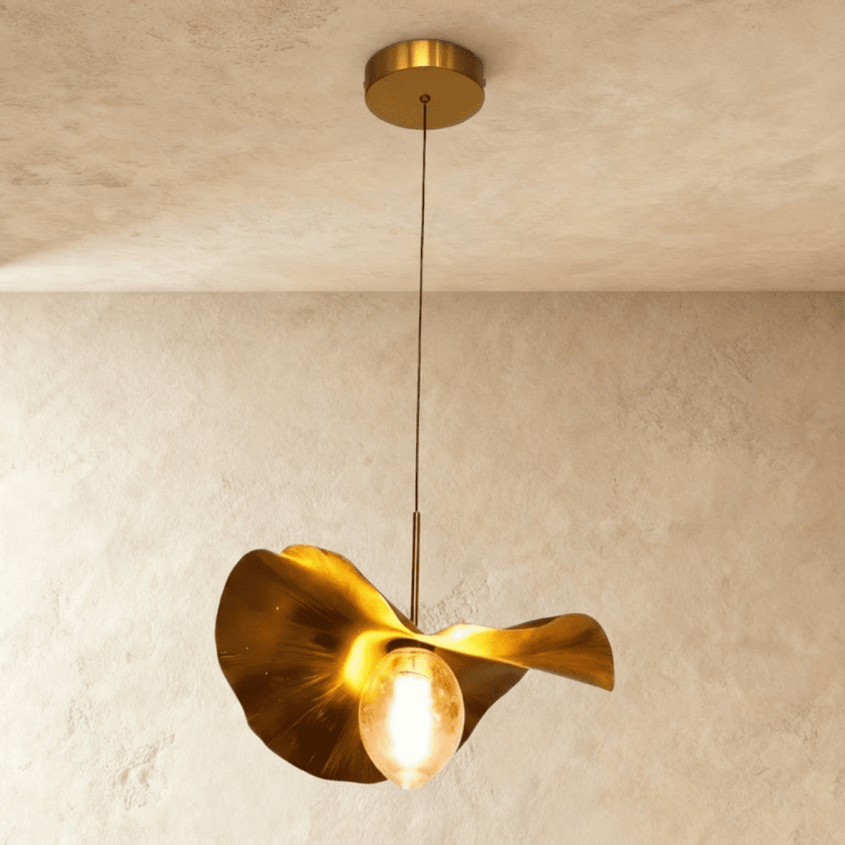 Nirtu Pendant Light
