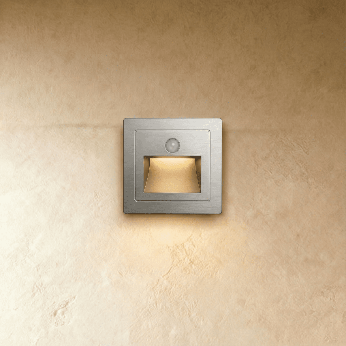 Noa Stair Light - Open Box