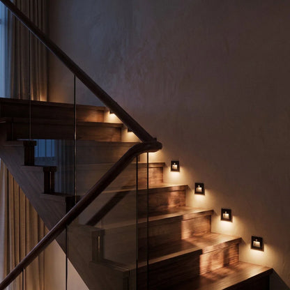 Noa Stair Light