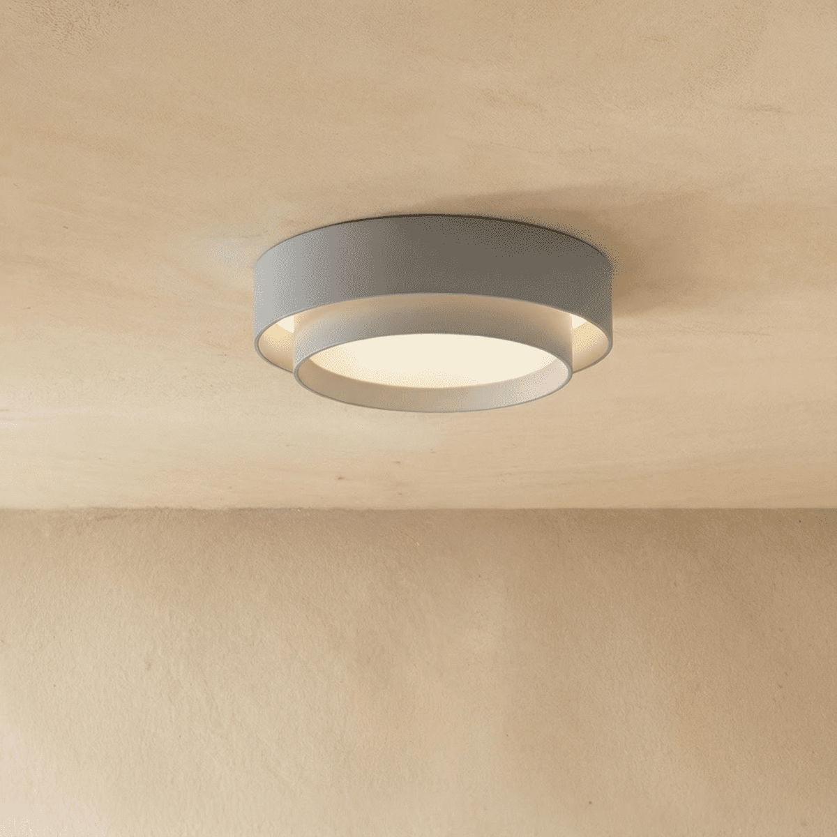 Novis Ceiling Light