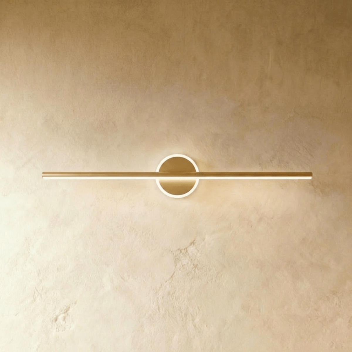Nyxtra Wall Lamp