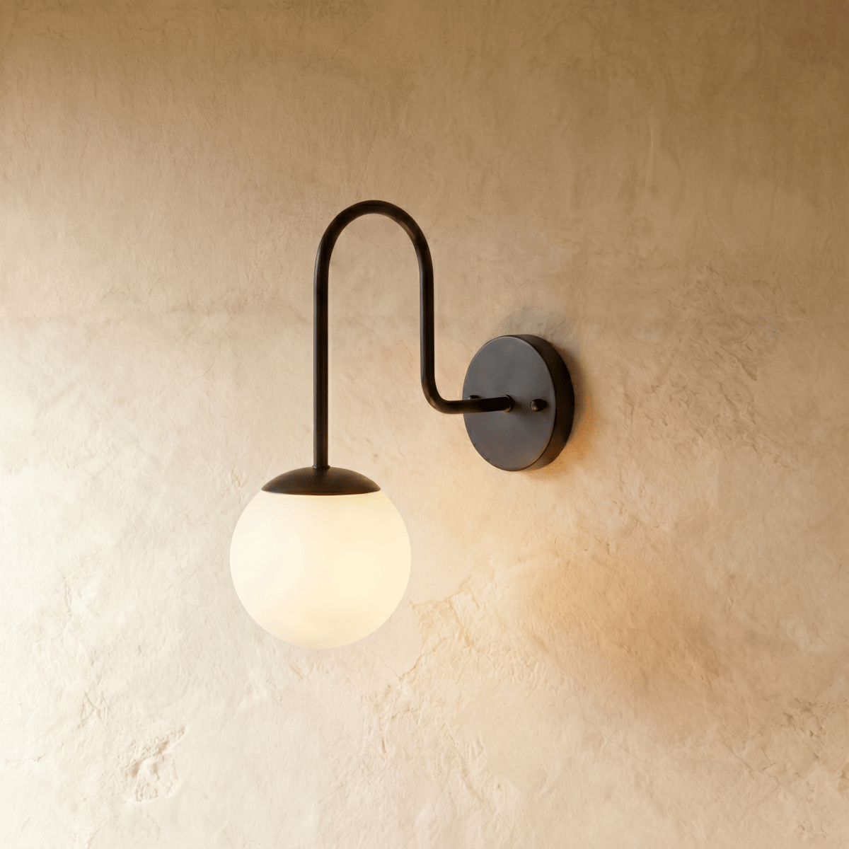 Orvian Wall Lamp