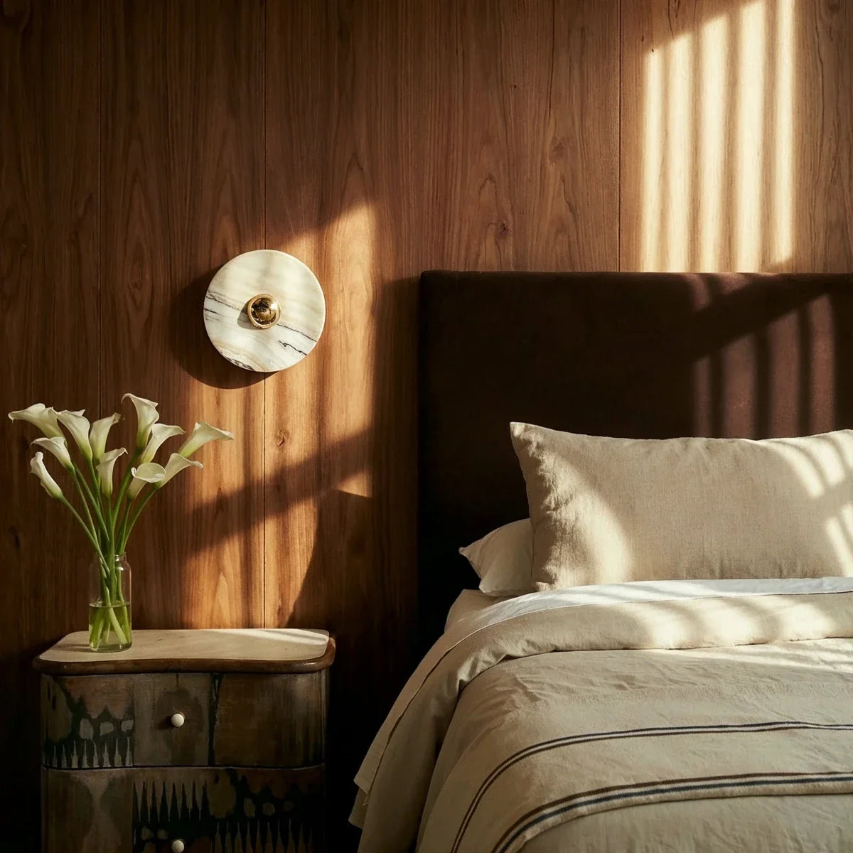 Orvora Wall Lamp
