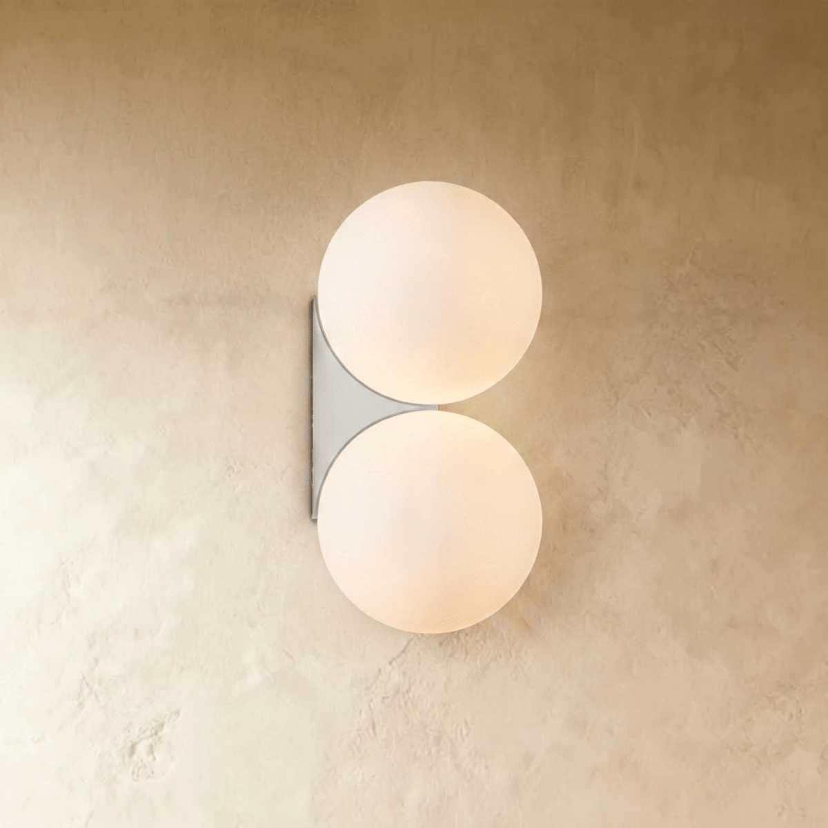 Paradisa Wall Lamp
