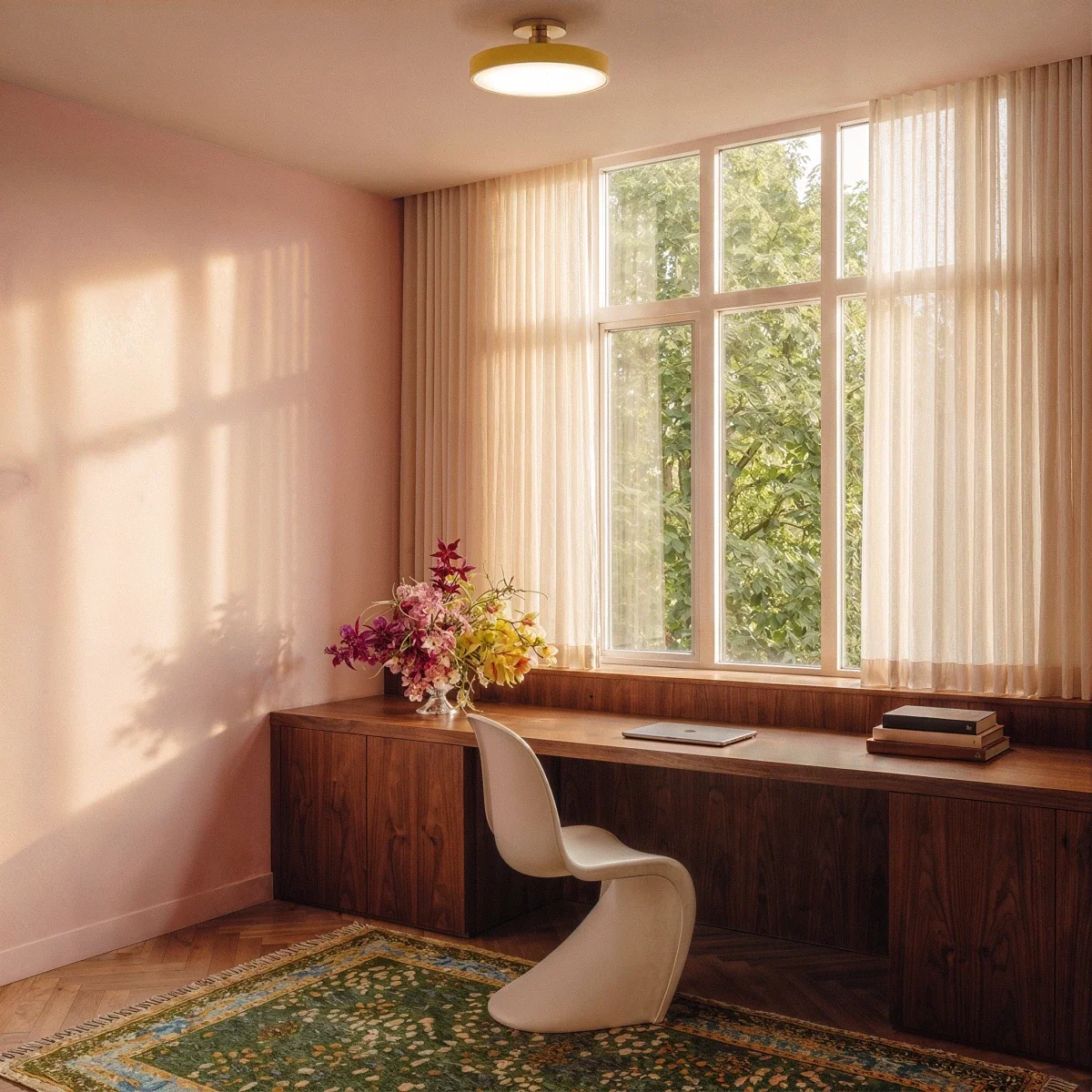 Pentra Ceiling Light