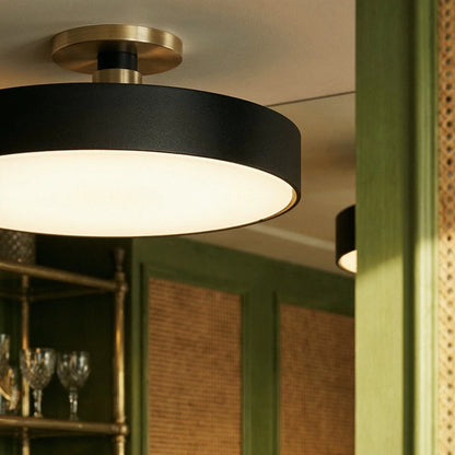 Pentra Ceiling Light