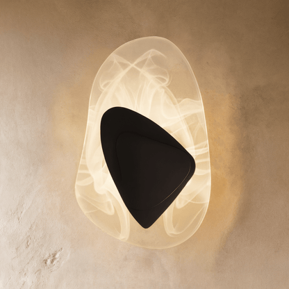 Petra Wall Lamp