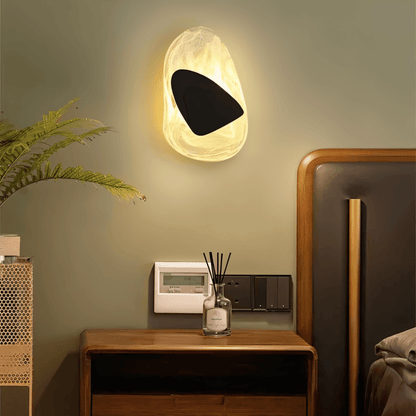 Petra Wall Lamp