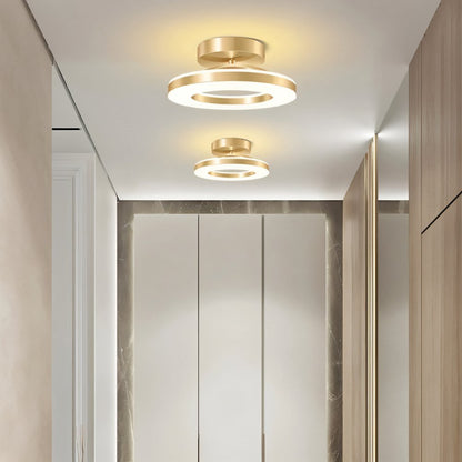 Plub Ceiling Light