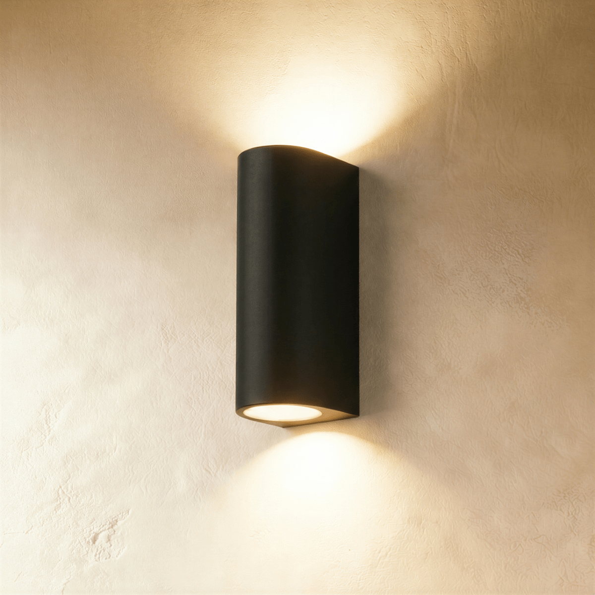 Prakash Outdoor Wall Lamp
