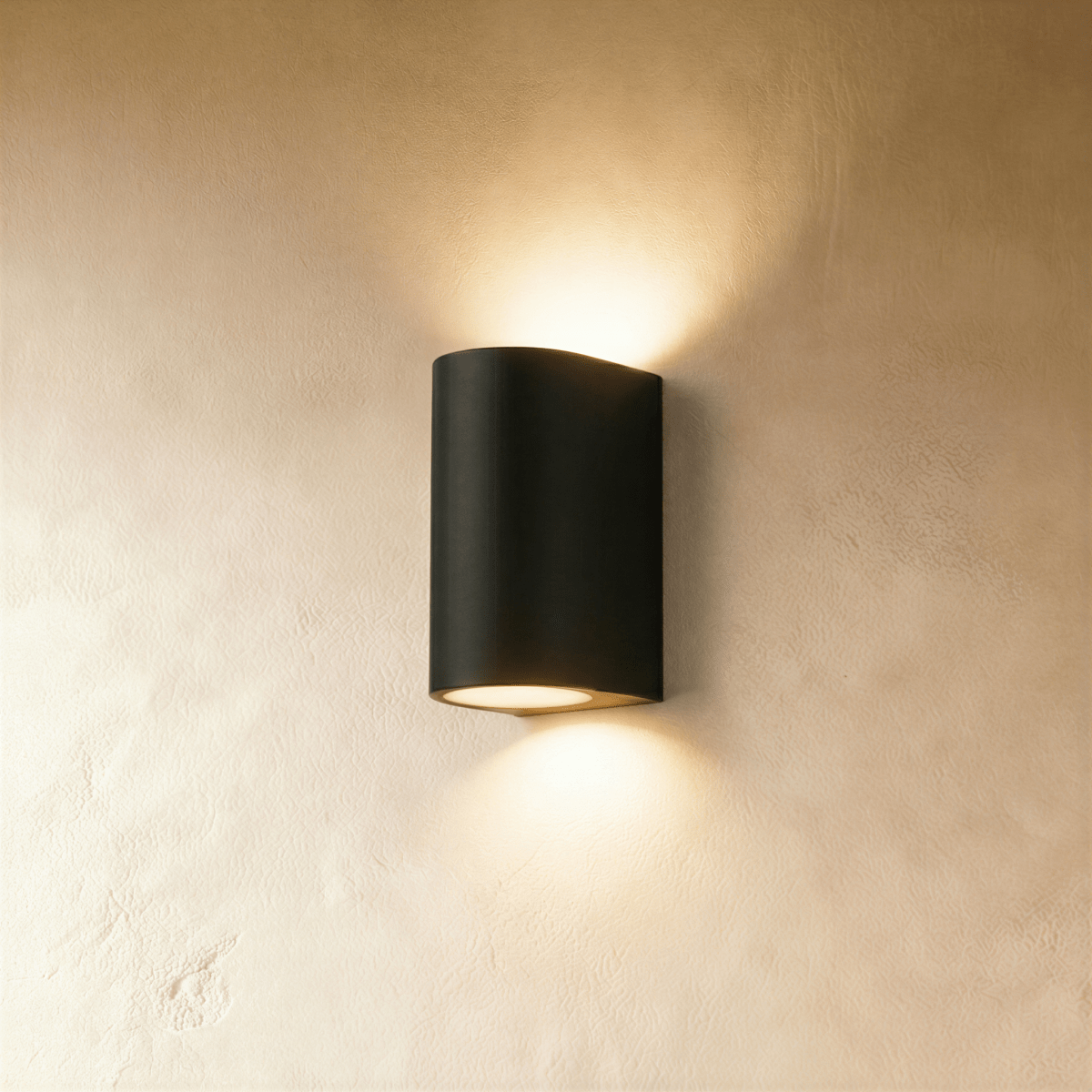Prakash Outdoor Wall Lamp