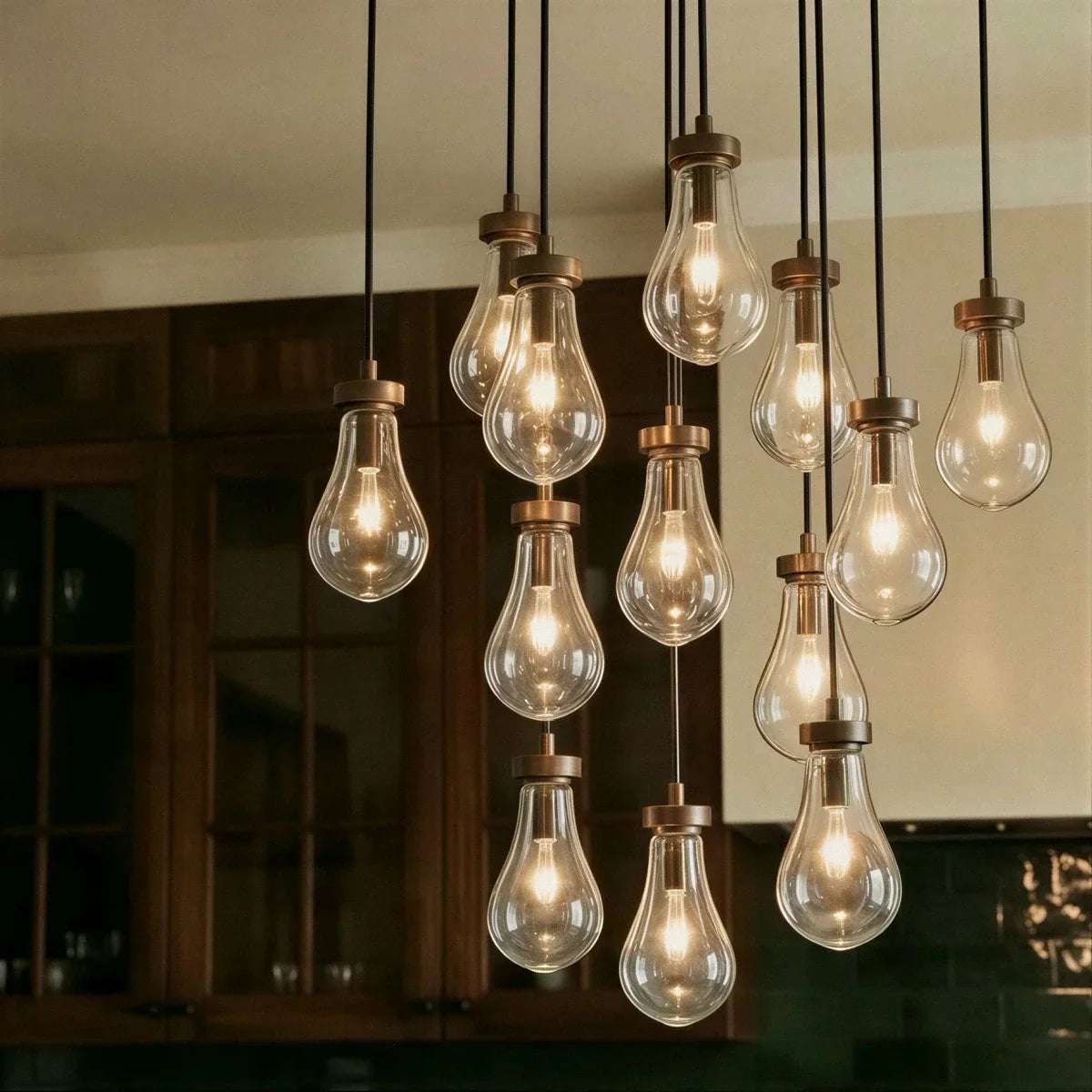 Pulcher Glass Tears Chandelier