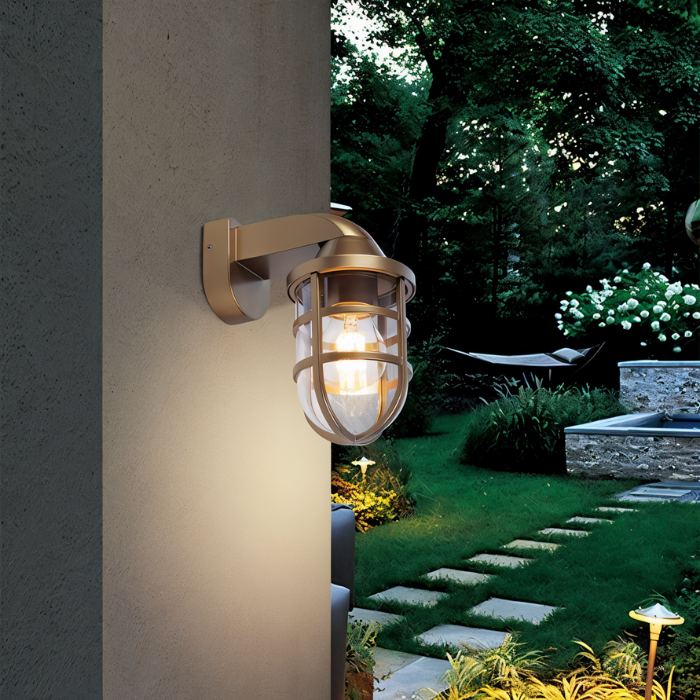 Qulira Outdoor Wall Lamp