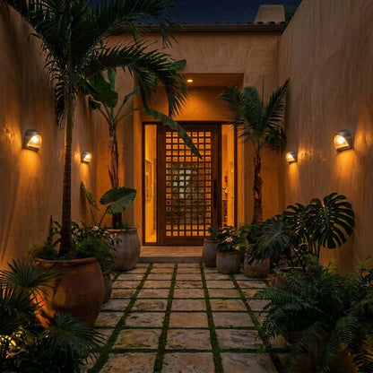 Radis Outdoor Wall Lamp