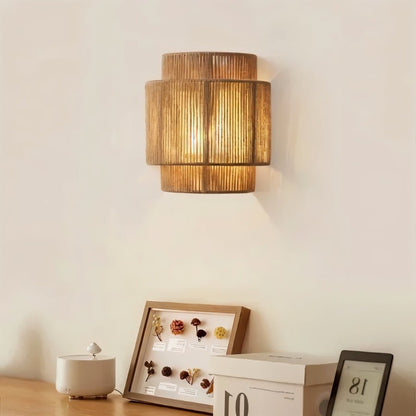 Rassa Wall Lamp