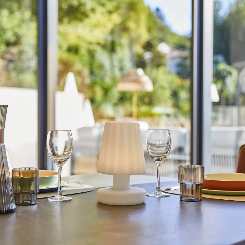 Raveza Table Lamp