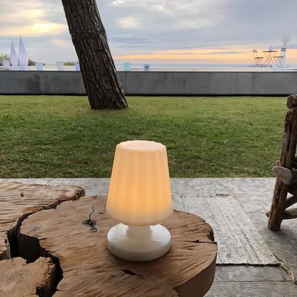 Raveza Table Lamp